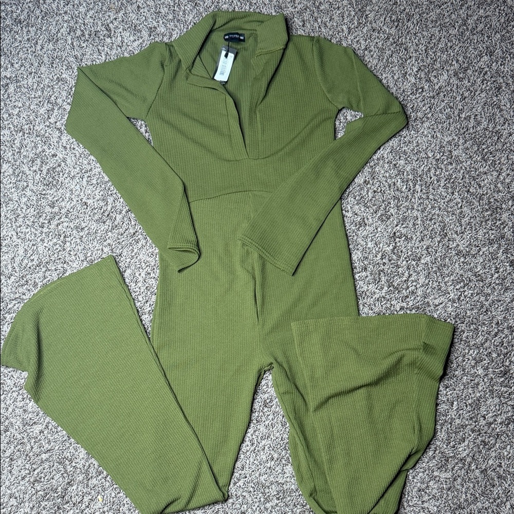 PrettyLittleThing Maternity Olive Green Ribbed Long Sleeve Jumpsuit